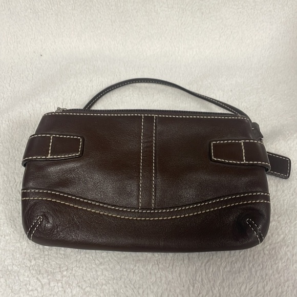 COACH-WRISTLET OR SMALL PURSE , BROWN LEATHER, GREAT CONDITION - Picture 2 of 7